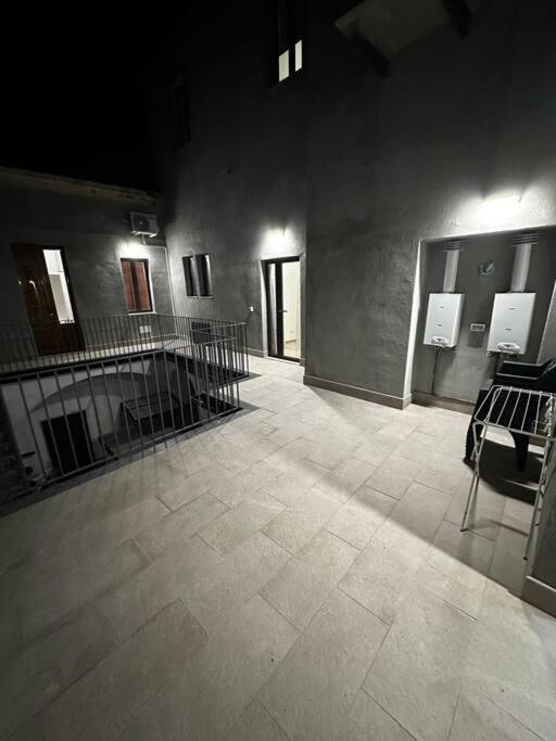 Casa Ginestra Di Palazzo Biondi Villa Giarre Eksteriør billede